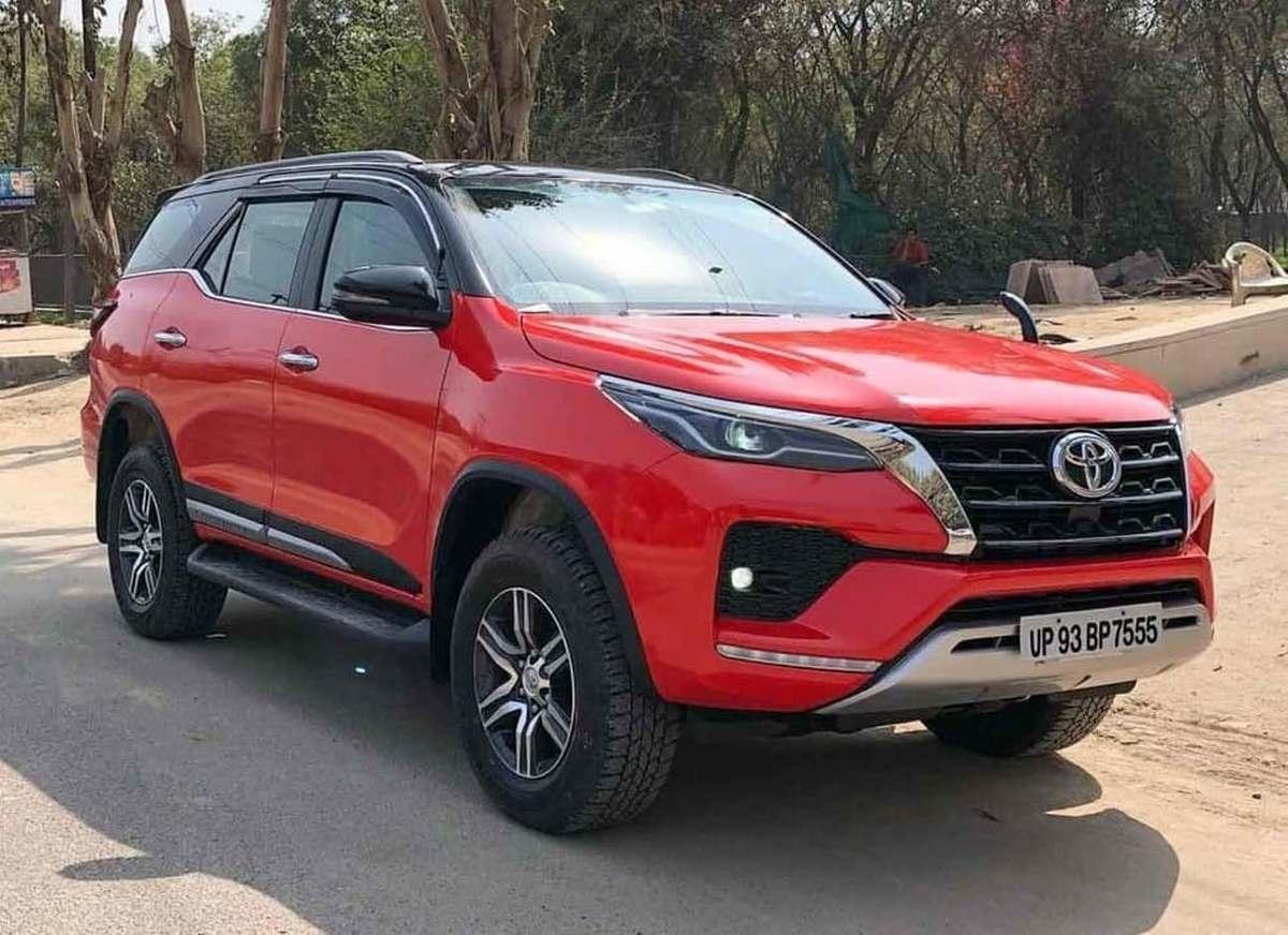 This is India’s Only Toyota Fortuner Facelift with Gloss Red Body Wrap