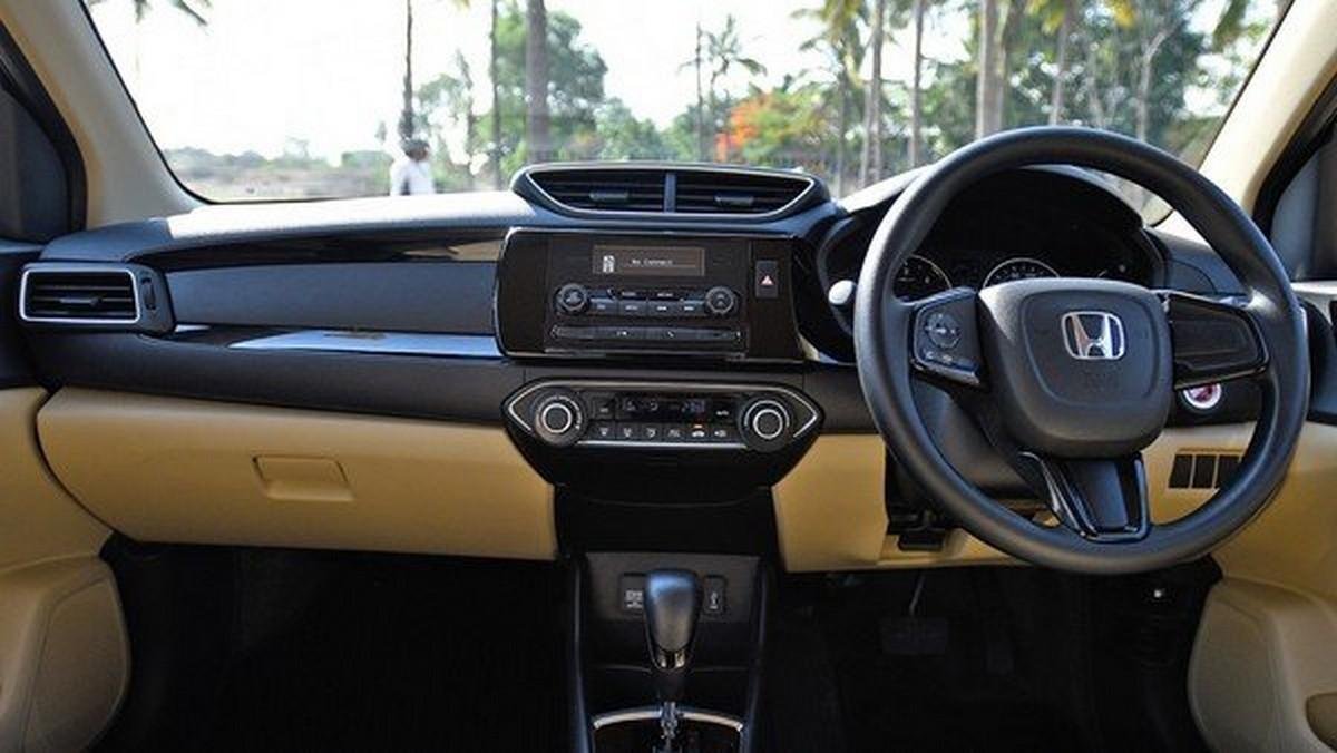 Honda Amaze interior dashboard
