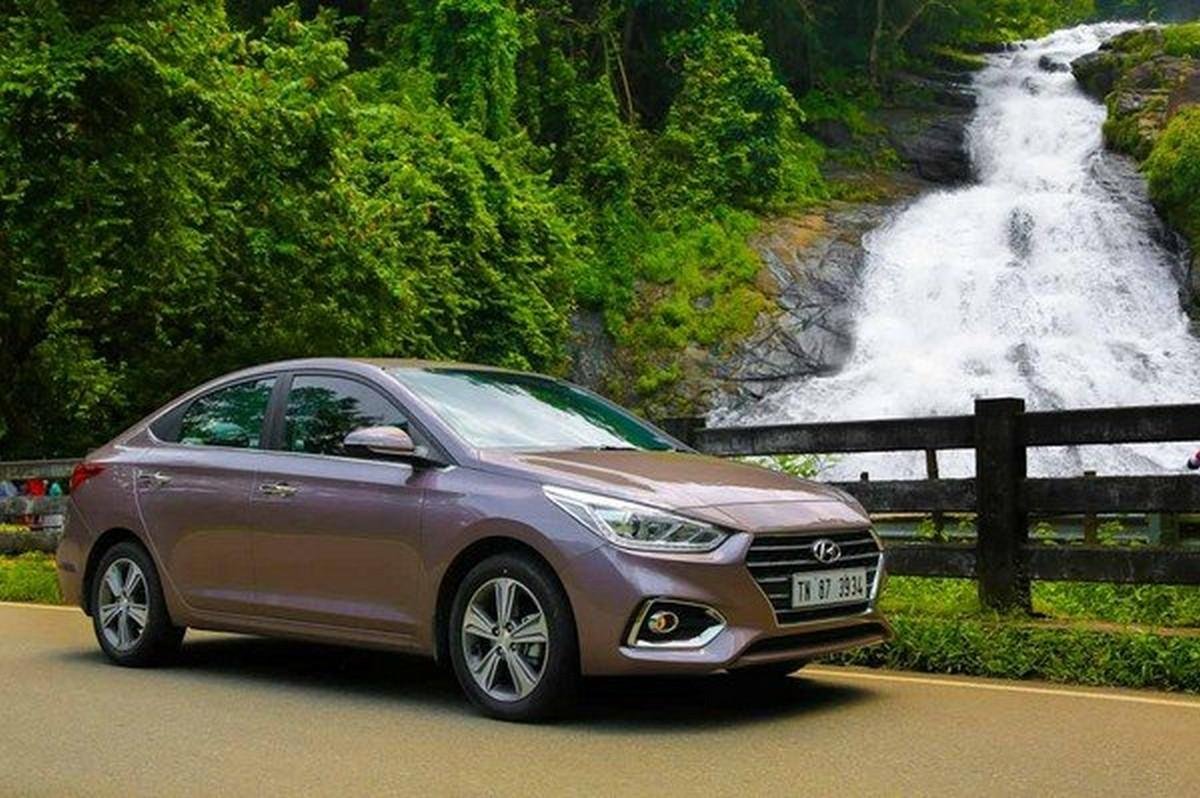 Hyundai Verna front side view