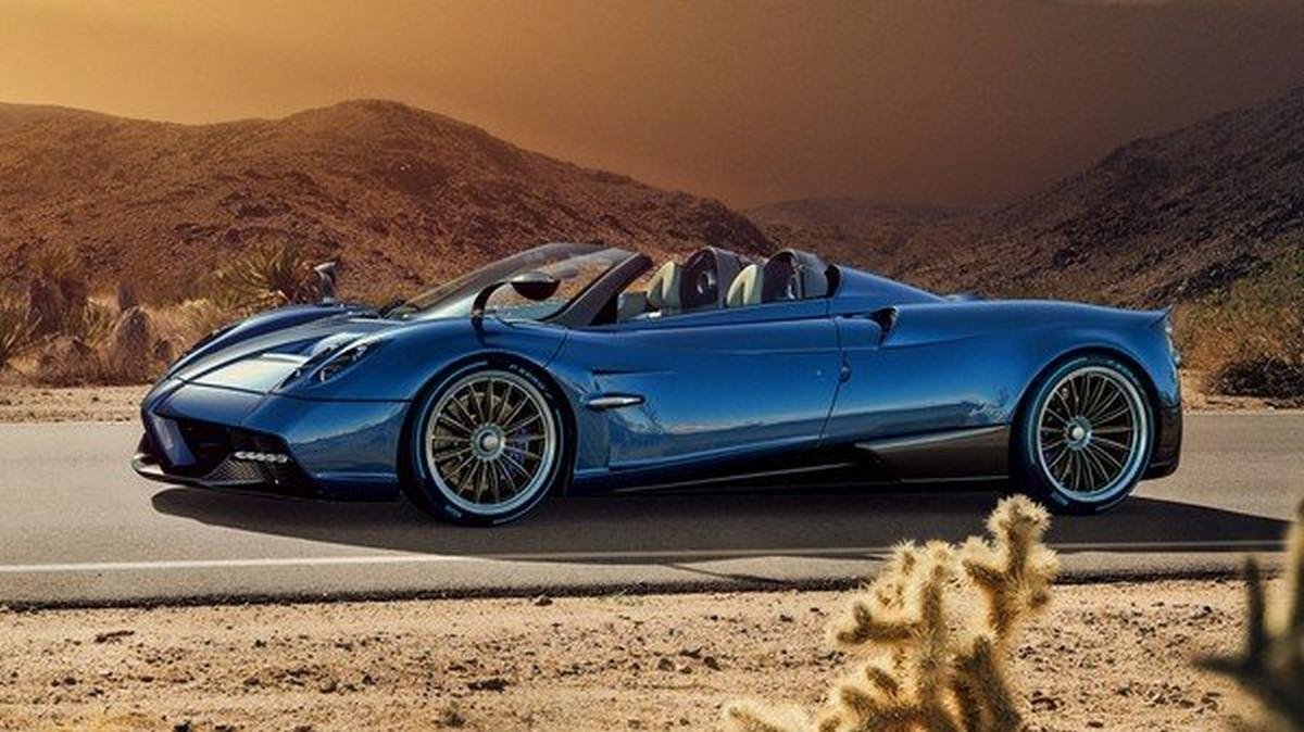 blue pagani on desert