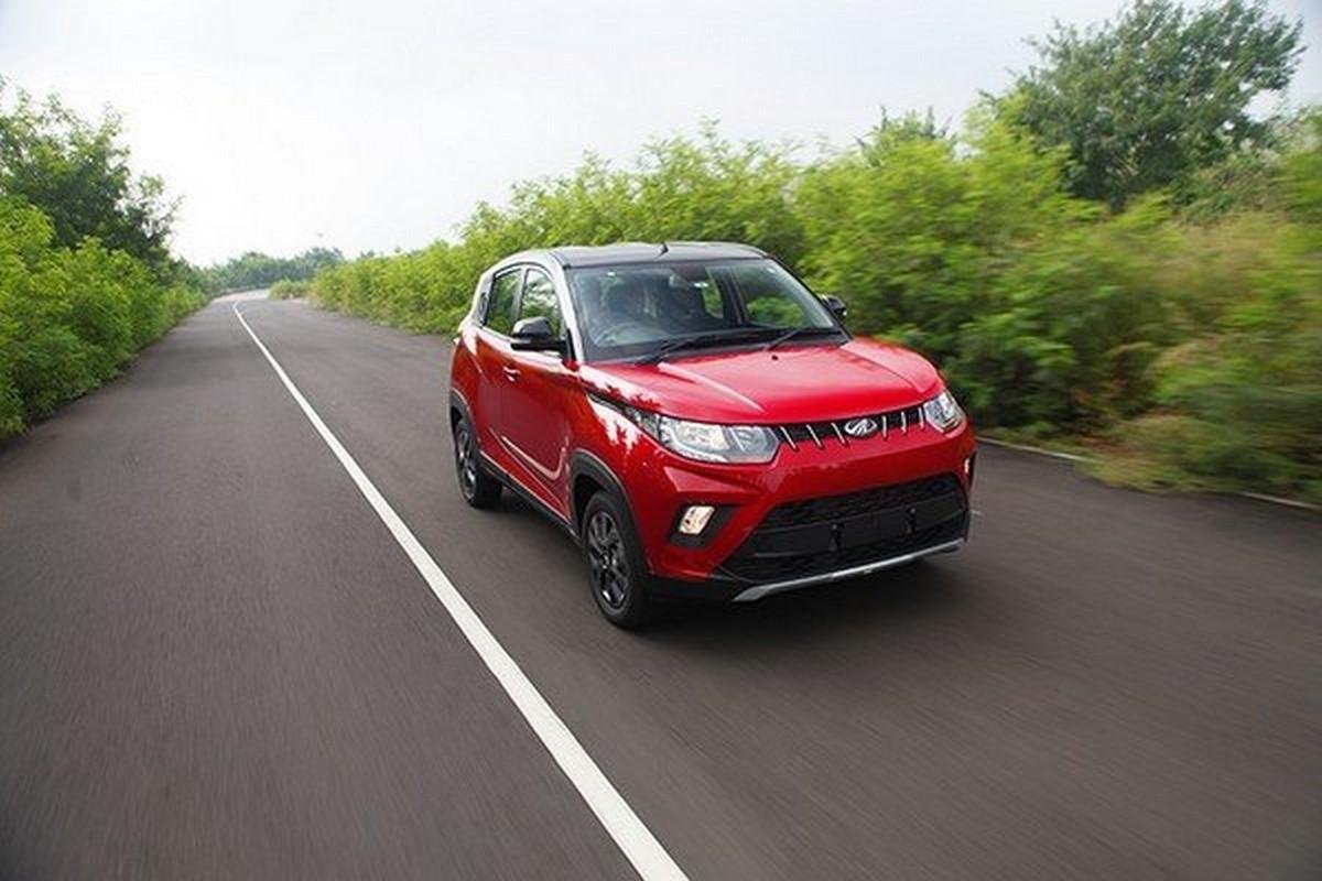 highest mileage in India Mahindra KUV100 NXT on road front look
