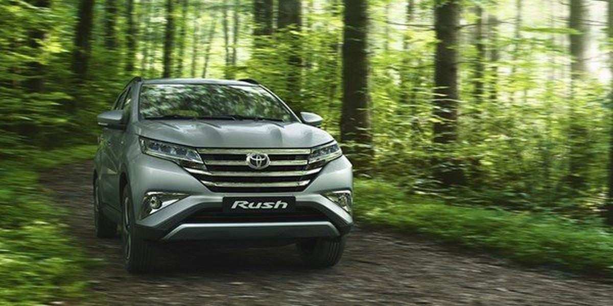 Toyota Rush front look on road