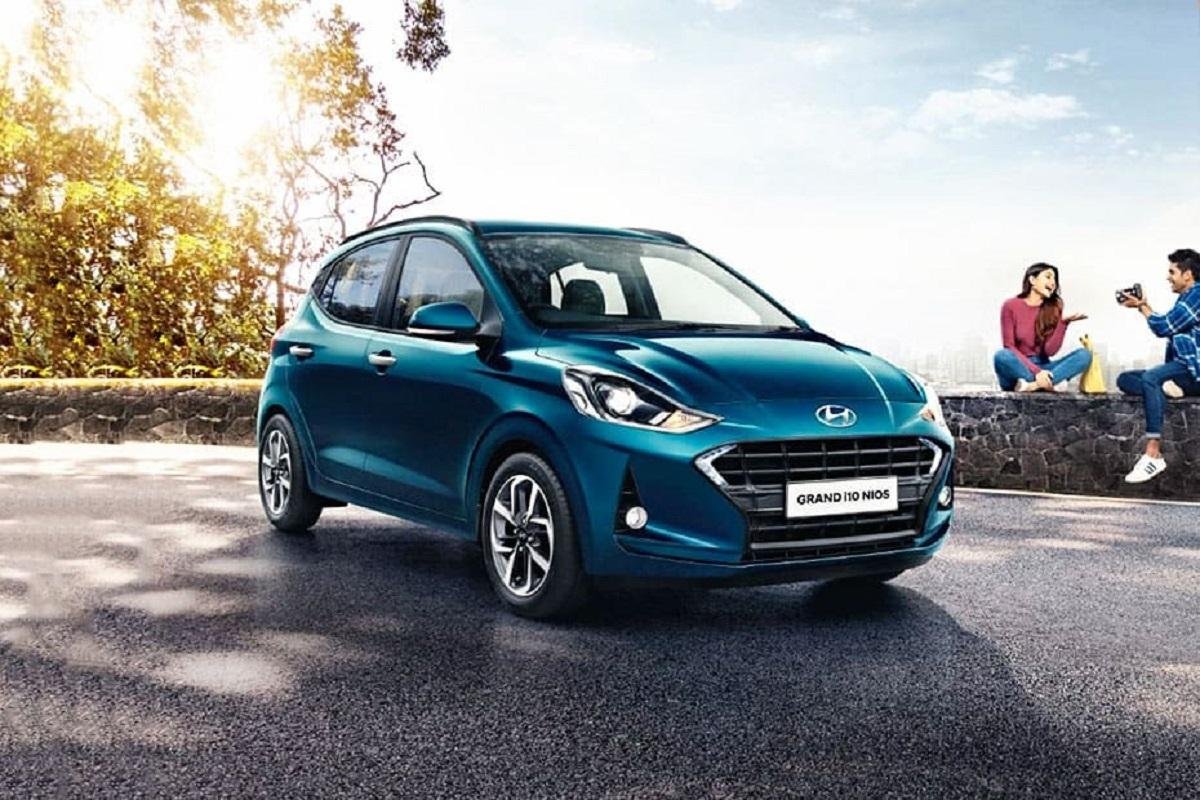Hyundai Grand i10 Nios Offered with Discounts of up to Rs. 45,000
