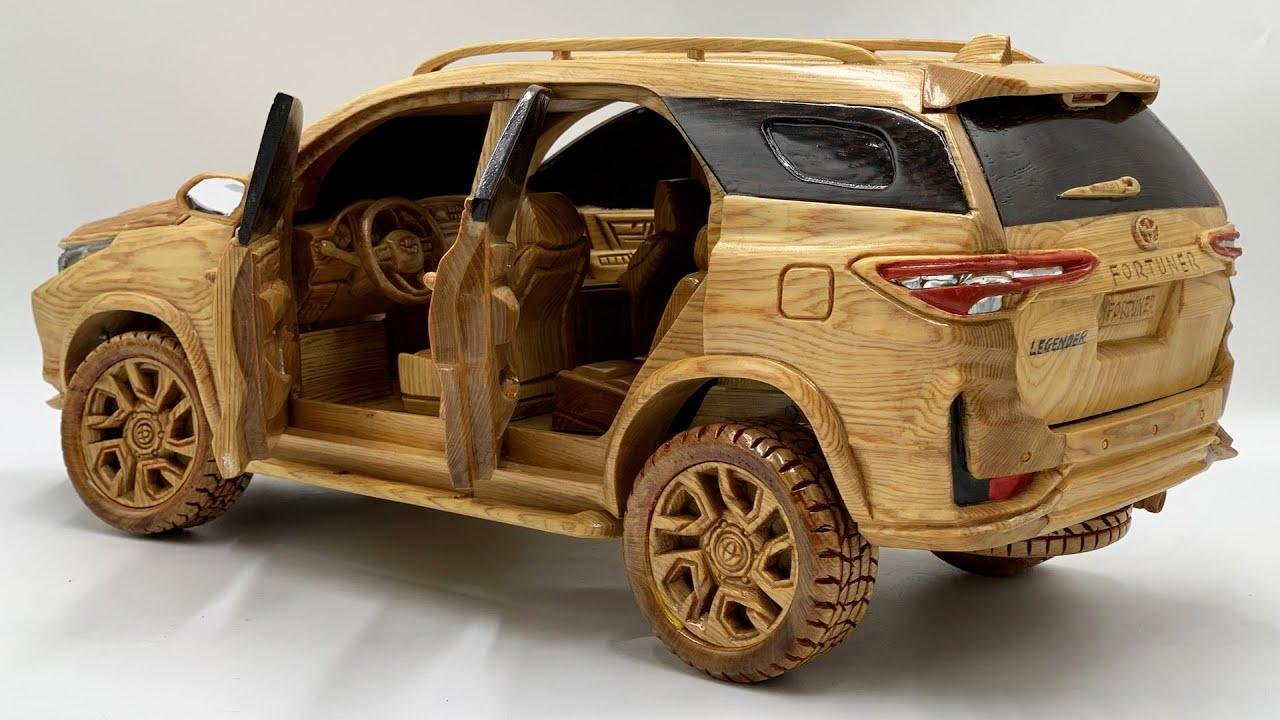 Check Out This Incredibly Detailed Wood Carving Of The Toyota Fortuner Legender - VIDEO