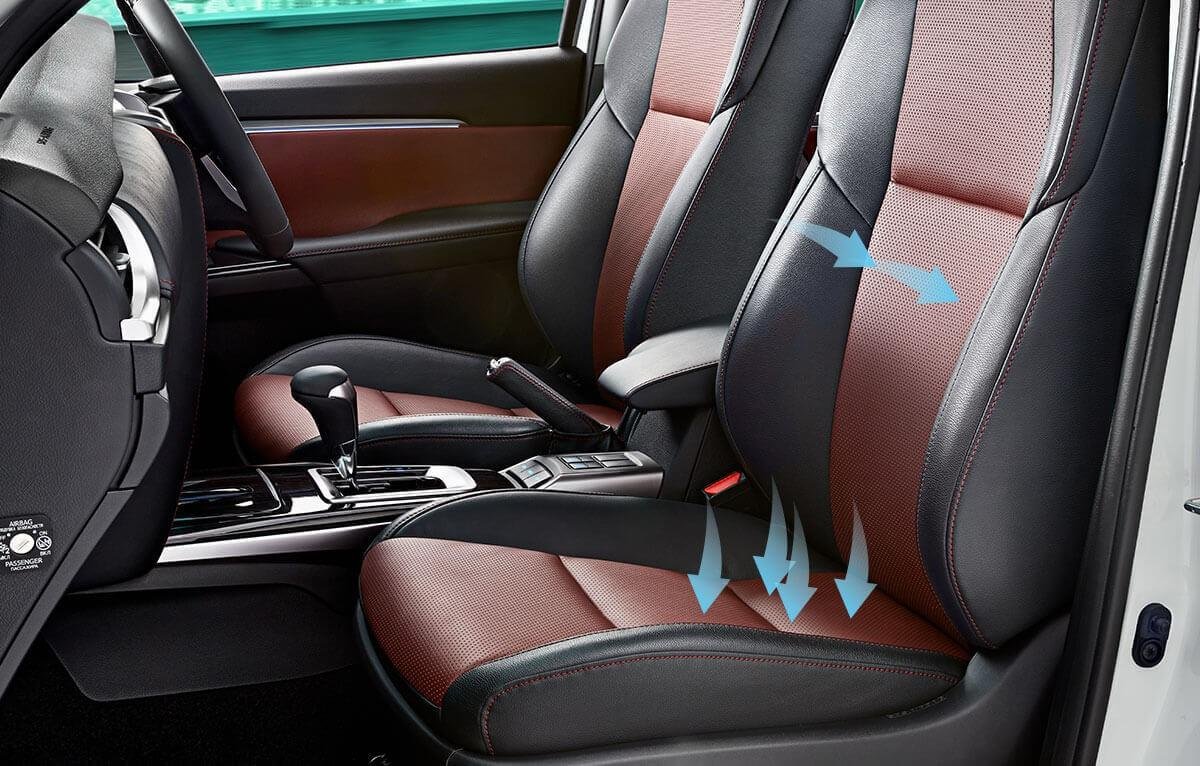 toyota-fortuner-interior-front-seats