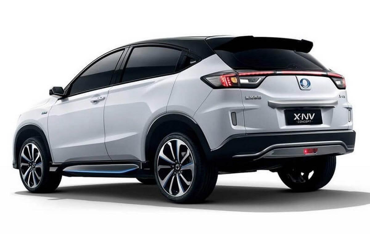 Honda-compact-SUV-front-side-look