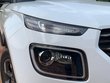 2019 hyundai venue white headlamps