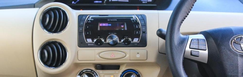 Toyota Platinum Etios 2018 dashboard 