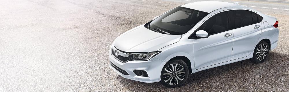 Honda City 2018 Exterior white colour front look