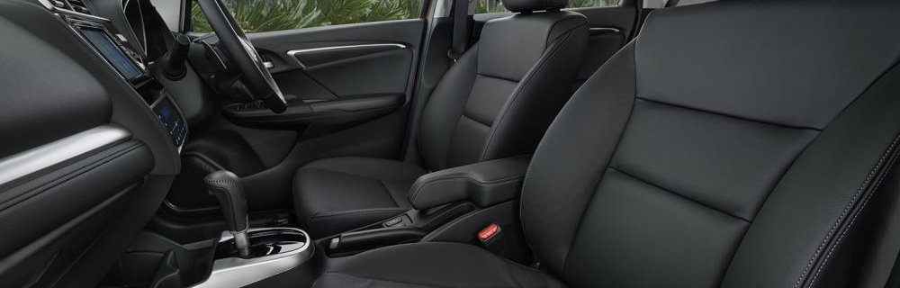 Honda Jazz 2018 interior driver seats