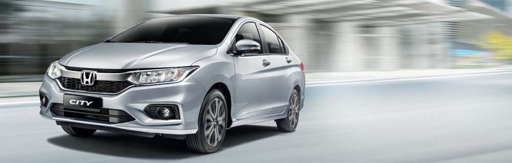 Honda City 2018 Exterior silver colour on road front look