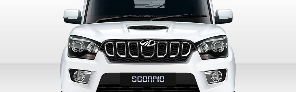 2018 Mahindra Scorpio white front view