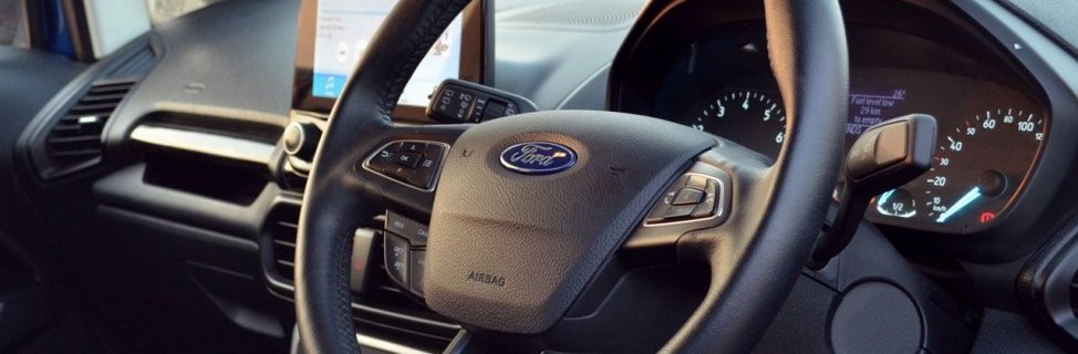 2017 Ford EcoSport petrol AT interior steering wheel