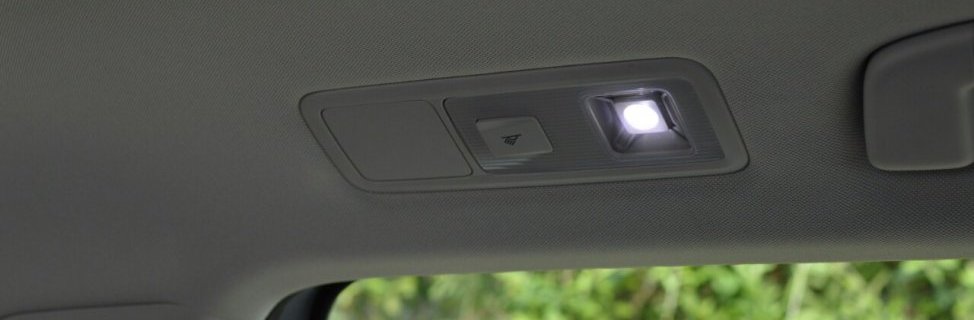 2017 Volkswagen Tiguan interior LED cabin light
