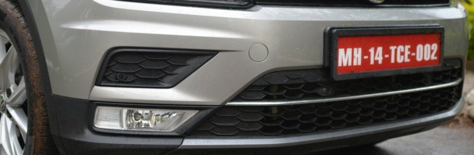 2017 Volkswagen Tiguan silver front bumper