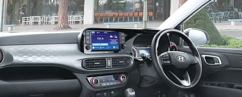 Hyundai Grand i10 Nios review dashboard