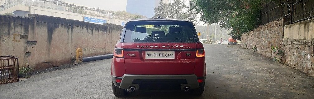 Range Rove Sport rear angle images 2