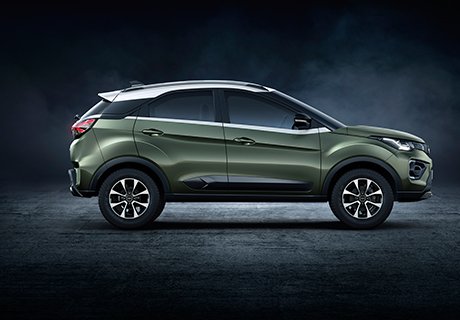 2020 Tata Nexon side angle