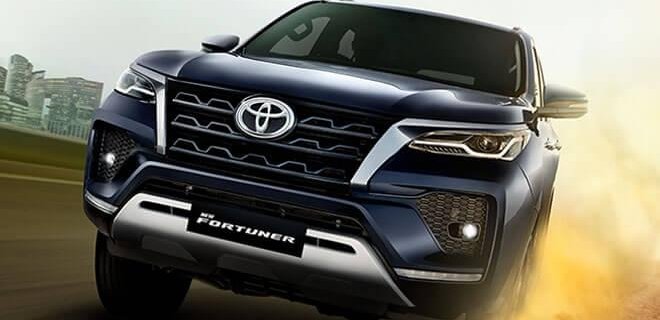 2021 Toyota Fortuner front view