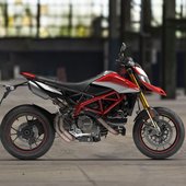 Ducati Hypermotard 950