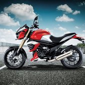 Mahindra MOJO XT 300