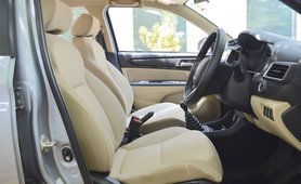 2018 Honda Amaze interior front seat