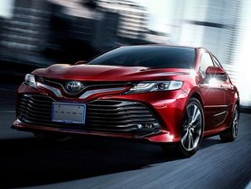 2019 Toyota Camry Hybrid Fully Presented In A Walkaround Video