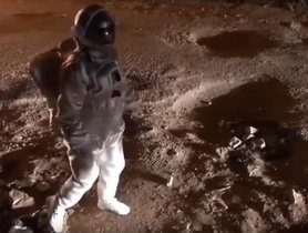 Dressed As An Astronaut, This Man Protested Against Potholes In Bangalore