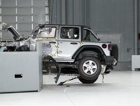 Jeep Wrangler Rolls Over In IIHS Crash-Test, Receives Marginal Rating - VIDEO