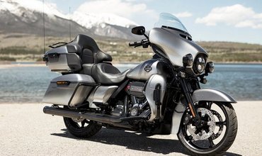 Harley Davidson CVO Limited Price, Variant, Pros/Cons, Discounts and Specs