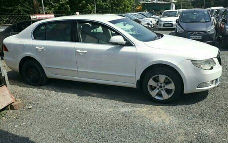 Skoda Superb 2 5 V6 Tdi 13 For Sale