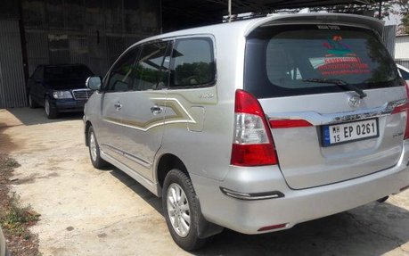 Used Toyota Innova 2 5 Vx 8 Str Bsiv Mt Car At Low Price 266036