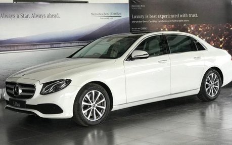 Used Mercedes Benz E Class E 350d At Car At Low Price 3926