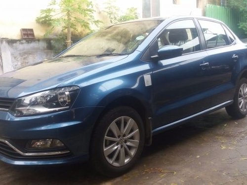 Well-kept Volkswagen Ameo 1.2 MPI Highline 16 Alloy for sale