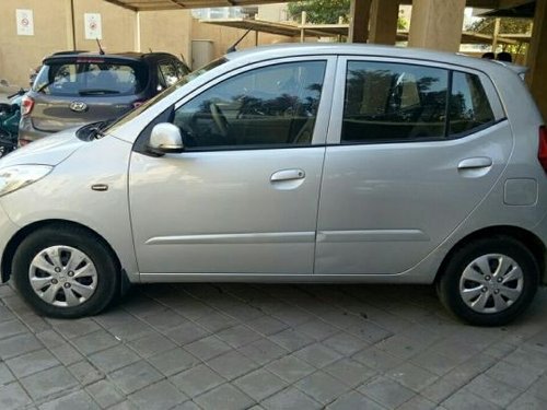 Well-kept Hyundai i10 Sportz AT 2011 for sale