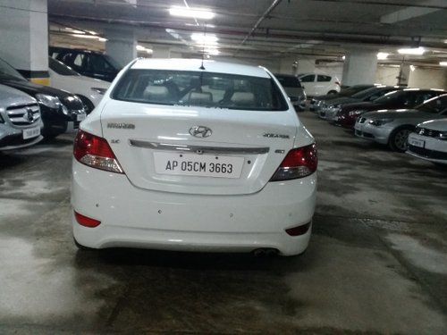 Good condition Hyundai Verna 1.6 CRDI 2013 by owner 