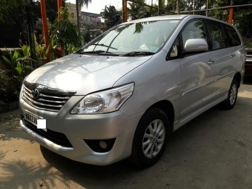 Toyota Innova 2.5 V 7 STR 2012 For Sale