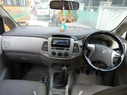 2012 Toyota Innova 2.5 G Diesel 8 STR Euro4 For Sale