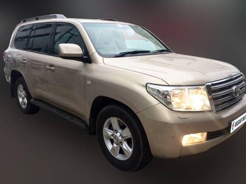 Used Toyota Land Cruiser car for sale at low price