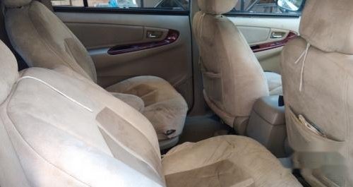 Toyota Innova 2006 for sale in Thane