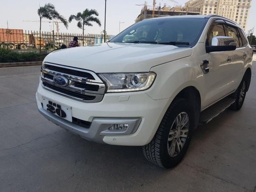 Well-kept Ford Endeavour 2016 in Thane 