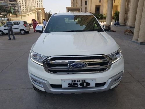 Well-kept Ford Endeavour 2016 in Thane 