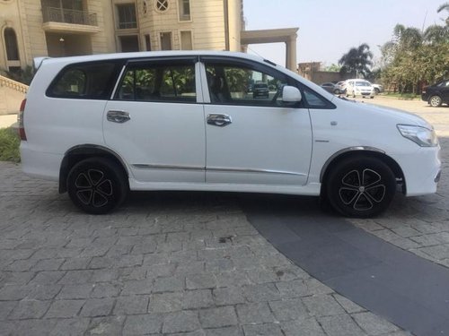 Used Toyota Innova car at low price