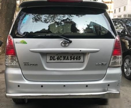 Used Toyota Innova 2004-2011 car at low price