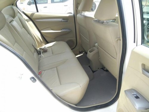 Used Honda City V AT 2011 at low price