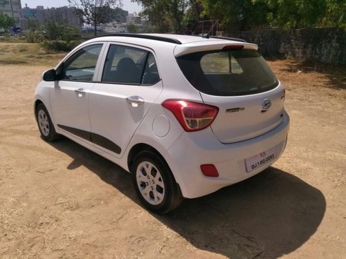 Used Hyundai i10 Sportz 2013 at low price 