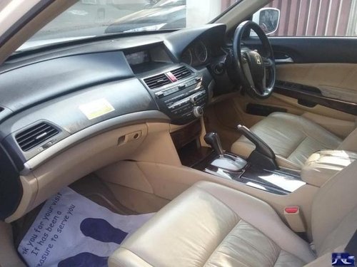 Used Honda Accord 2.4 AT 2010 by owner 