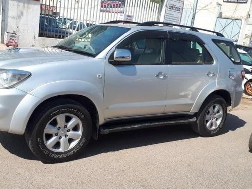 Used Toyota Fortuner 2.8 4WD MT 2010 for sale at best deal