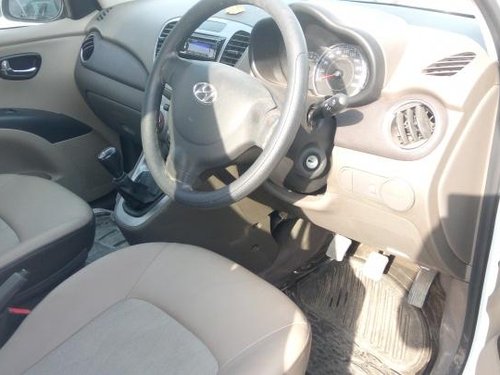 Used 2013 Hyundai i10 car at low price