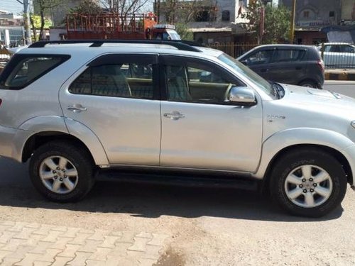 Used Toyota Fortuner 2.8 4WD MT 2010 for sale at best deal